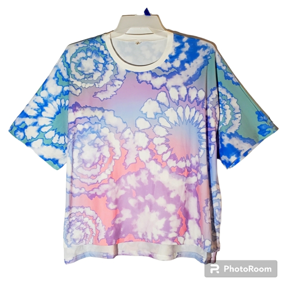 Pixie Lady women's plus size 2X geometric multi-colored pullover top. 869